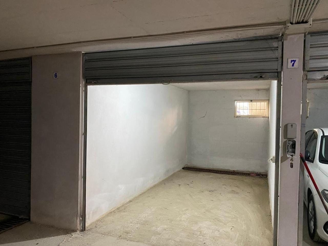 Luxury Seaview Vlora Flat Free Parking Apartment Exterior photo
